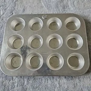 Mirro Kitchen Vintage Mirro Muffin Cupcake Tin Pan Poshmark